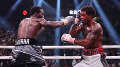 LAS VEGAS, NEVADA - JULY 29: Terrence Crawford punches Errol Spence Jr. during the World Welterweight Championship bout at T-Mobile Arena on July 29, 2023 in Las Vegas, Nevada.   Al Bello/Getty Images/AFP (Photo by AL BELLO / GETTY IMAGES NORTH AMERICA / Getty Images via AFP)