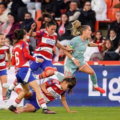 El Atlético se pierde en Granada