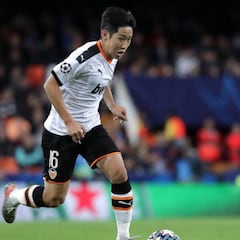 Kangin Lee, un activo futbolístico...y comercial