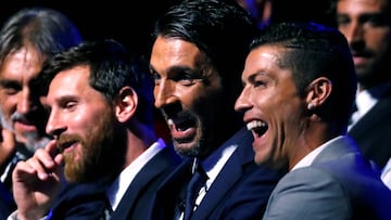 Messi, Buffon y Cristiano en la entrega de los premios de la UEFA