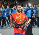 España estrena su flamante título mundial ante Macedonia