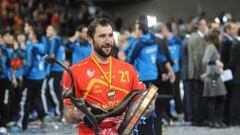 España estrena su flamante título mundial ante Macedonia