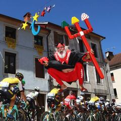 Las tres grandes vueltas de 2017 tendrán 8 en vez de 9 ciclistas