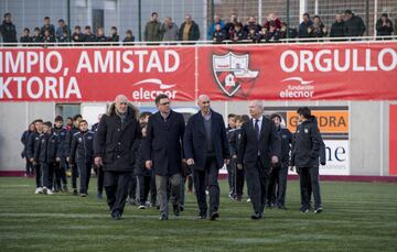 El Arenas Club recibió de Luis Rubiales, presidente de la RFEF, una réplica de la Copa del Rey ganada en 1919 al  Barcelona por 5 goles 2 en la final jugada en Madrid. En 1937, durante la Guerra Civil y a causa de un incendio, el trofeo desapareció de las vitrinas del club vizcaíno. Cien años después vuelve a las vitrinas del equipo de Getxo.
