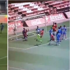 ¡Locura total en Almería!: un gol del portero en el 93' da el pase entre una gran polémica