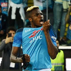 Osimhen, un campeón con 18 tornillos en la cara