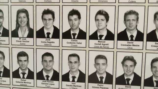 El académico cuerpo técnico de Corberán