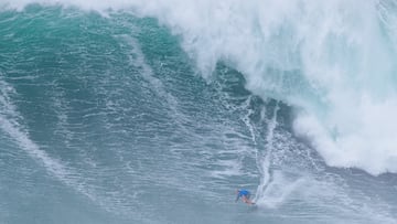 NAZARÉ, PORTUGAL - FEBRUARY 18: Andrew Cotton of Great Britain surfs in Heat 5 - Group B of Session Two at the TUDOR NAZARÉ Big Wave Challenge on February 18, 2025, at Nazaré, Portugal. (Photo by Damien Poullenot/World Surf League)