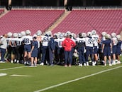 La curiosa preparación de los Patriots: simulan la actuación de Bad Bunny