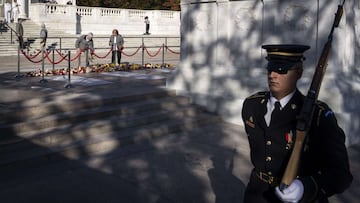 Each year the United States sets aside one day to pay tribute to those who have fought its wars, what are the origins of Veteran’s Day?