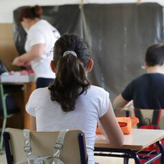 Los niños sin síntomas pueden diseminar el virus durante semanas