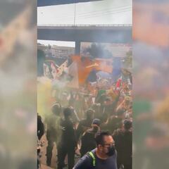 ¡Una fiesta! Afición de Pumas lleva serenata a sus jugadores