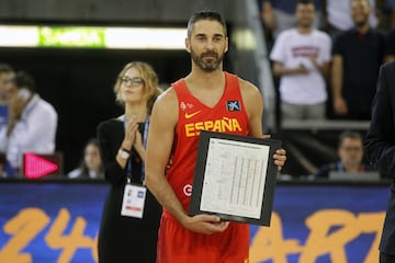 Homenaje a Juan Carlos Navarro.