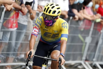 El colombiano Daniel Felipe Martínez se quedó con el triunfo en la jornada 13 de la competición. Roglic amplió la ventaja en la general y Rigo, Egan y Nairo cedieron tiempo. 