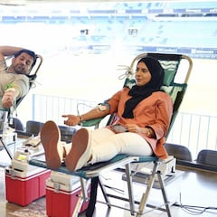 Campaña solidaria: Abdullah Al Thani y su hija Hamyan donan sangre