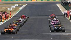 NORTHAMPTON, ENGLAND - JULY 08:  The cars line up on the grid during the Formula One Grand Prix of Great Britain at Silverstone on July 8, 2018 in Northampton, England.  (Photo by Charles Coates/Getty Images)