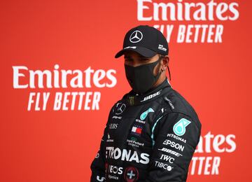 El piloto inglés Lewis Hamilton saldrá desde el segundo lugar. 