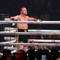 ‘Dinamita’ Márquez expone las deficiencias del ‘Canelo’