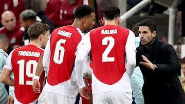 Con una delantera mermada, Arsenal viaja a Leicester en búsqueda de los tres puntos en Premier League.