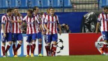 Los jugadores del Atlético celebran uno de los cinco goles al Malmoe.