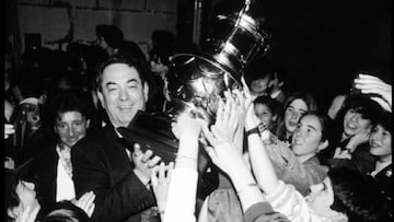 Muere Beñardo García, el histórico presidente con el que el Bidasoa ganó la Copa de Europa