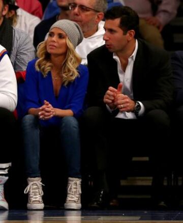 Kristin Chenoweth durante el Knicks-Thunder del Madison.