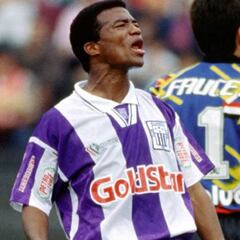 Waldir Sáenz, el primer futbolista peruano que jugó en la MLS