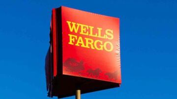 Wells Fargo customers experienced issues when checking their accounts online on Wednesday morning just as $1,400 stimulus payments were becoming available.