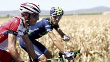 &quot;Purito&quot; Rodr&iacute;guez y Alejandro Valverde durante la cuarta etapa de La Vuelta Ciclista a Espa&ntilde;a.
