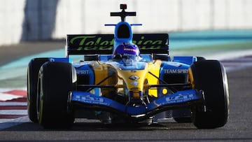 Fernando Alonso (Renault R25). Abu Dhabi, F1 2020. 