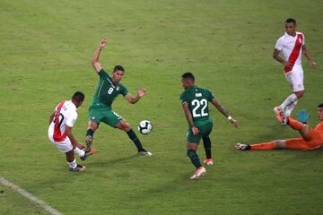 1-3. Edison Flores marc¨® el tercer gol.