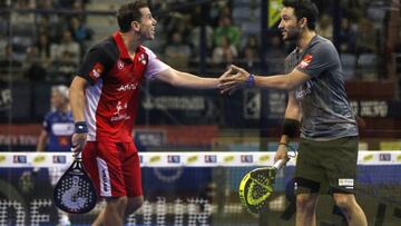 Paquito Navarro y Sanyo Guti&eacute;rrez celebran el pase a la final.