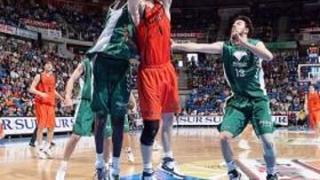 <b>EL MEJOR.</b> Wideman se salió en Málaga y fue clave en la victoria del Fuenla.