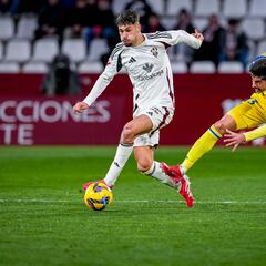 Pacheco cumplirá ante el Mirandés su segundo partido de sanción