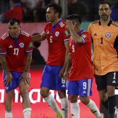 "Lo vamos a hablar": el aviso de Medel para el duelo con Argentina