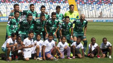 Futbol, Antofagasta vs Wanderers.
 Septima fecha, campeonato de clausura 2016/2017.
 Formacion de Wanderers antes del partido contra Antofagasta  por primera division disputado en el estadio Bicentenario Calvo y Bascun de Antofagasta, Chile.
 18/03/2017
 Cristian Rudolffi/Photosport******
 
 Football, Antofagasta vs Wanderers.
 Seventh date, closing Championship 2016/2017.
 Wanderers s team before the first division football match against Antofagasta at Bicentenario Calvo y Bascun  stadium in Antofagsta, Chile.
 18/03/2017
 Cristian Rudolffi/Photosport