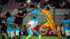 Cristal cae goleado y se queda como último de grupo