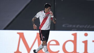 JUNIN, ARGENTINA - AUGUST 30:  Enzo Perez of River Plate celebrates after scoring the second goal of his team during a match between Sarmiento and River Plate as part of Torneo Liga Profesional 2021 at Estadio Eva Peron on August 30, 2021 in Junin, Argentina. (Photo by Marcelo Endelli/Getty Images)