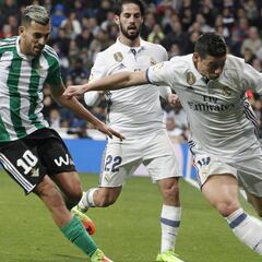 James juega 68 minutos, en la remontada del Madrid a Betis