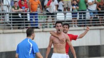 Kike García celebra el gol de la victoria.