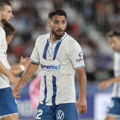 Mellot amplía su contrato un año más