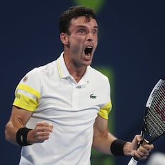 Bautista funde a Rublev y jugará por el título en Doha