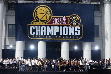 Denver celebra el anillo de los Nuggets