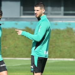 Valverde se guarda la baza de Sancet para la Roma