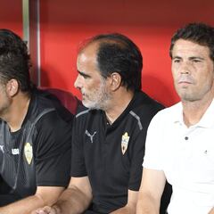 Rubi le cambia la cara al Almería