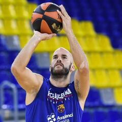 El Fenerbahçe quiere pescar en Barcelona