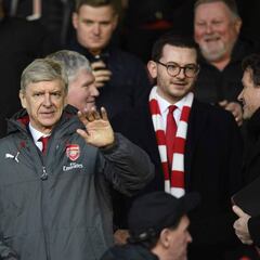 Wenger plans to stay at Arsenal until 2019