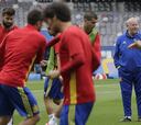 Del Bosque esconde sus cartas en el último entrenamiento