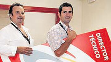 <b>DISEÑADORES. </b>Giner y Olano han realizado el recorrido de la Vuelta.