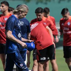 When is Peru - Chile? how to watch on TV, stream online | CONMEBOL South American Qualifiers